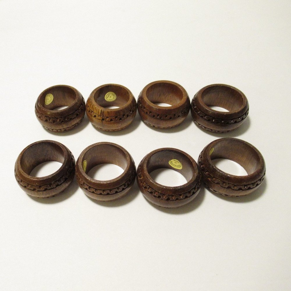 Wooden Napkin Rings Set - Picture 4 of 9